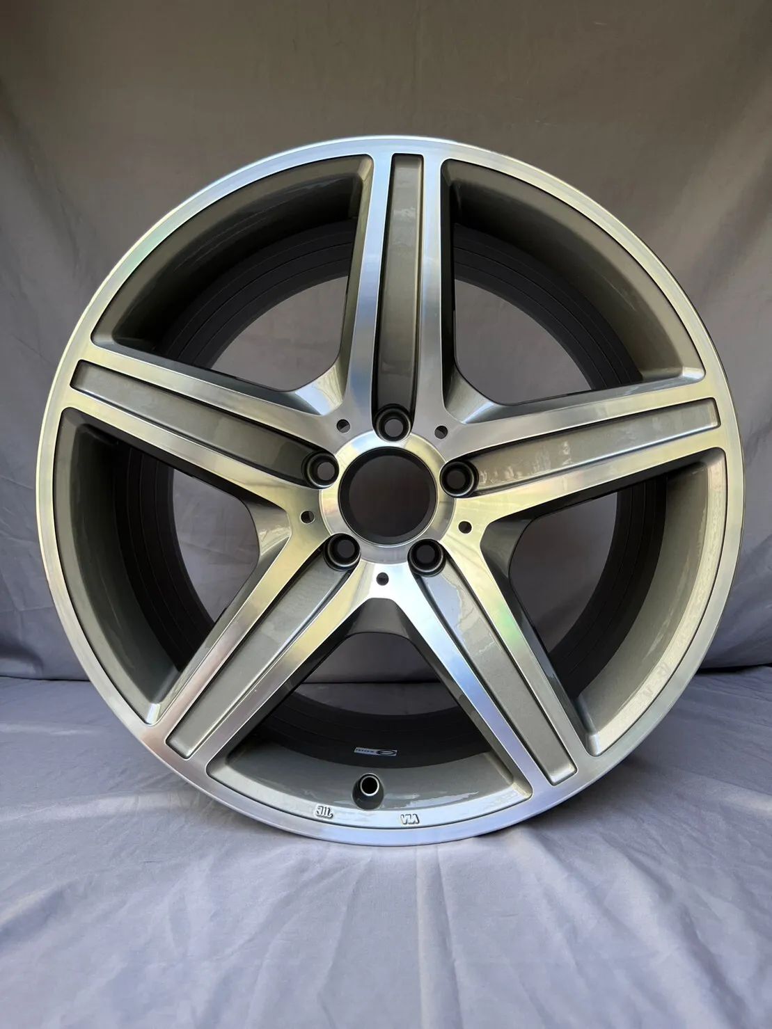 DG E63