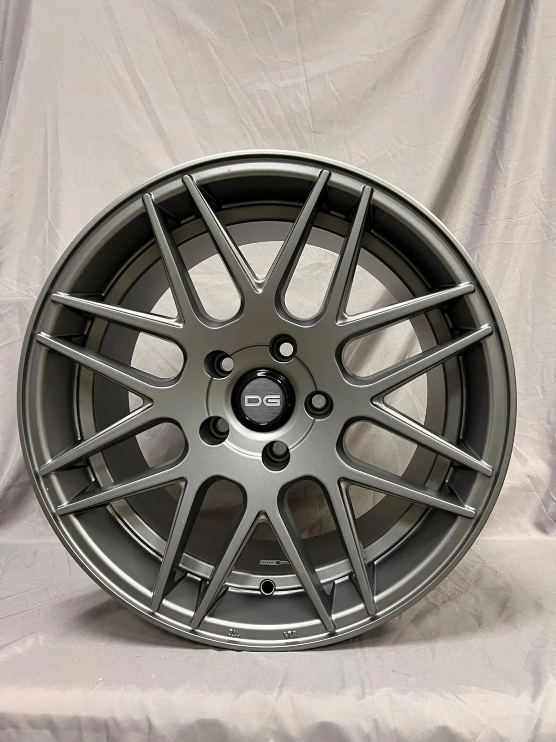 DG FG07 鋁圈 適用 BMW 1 Series