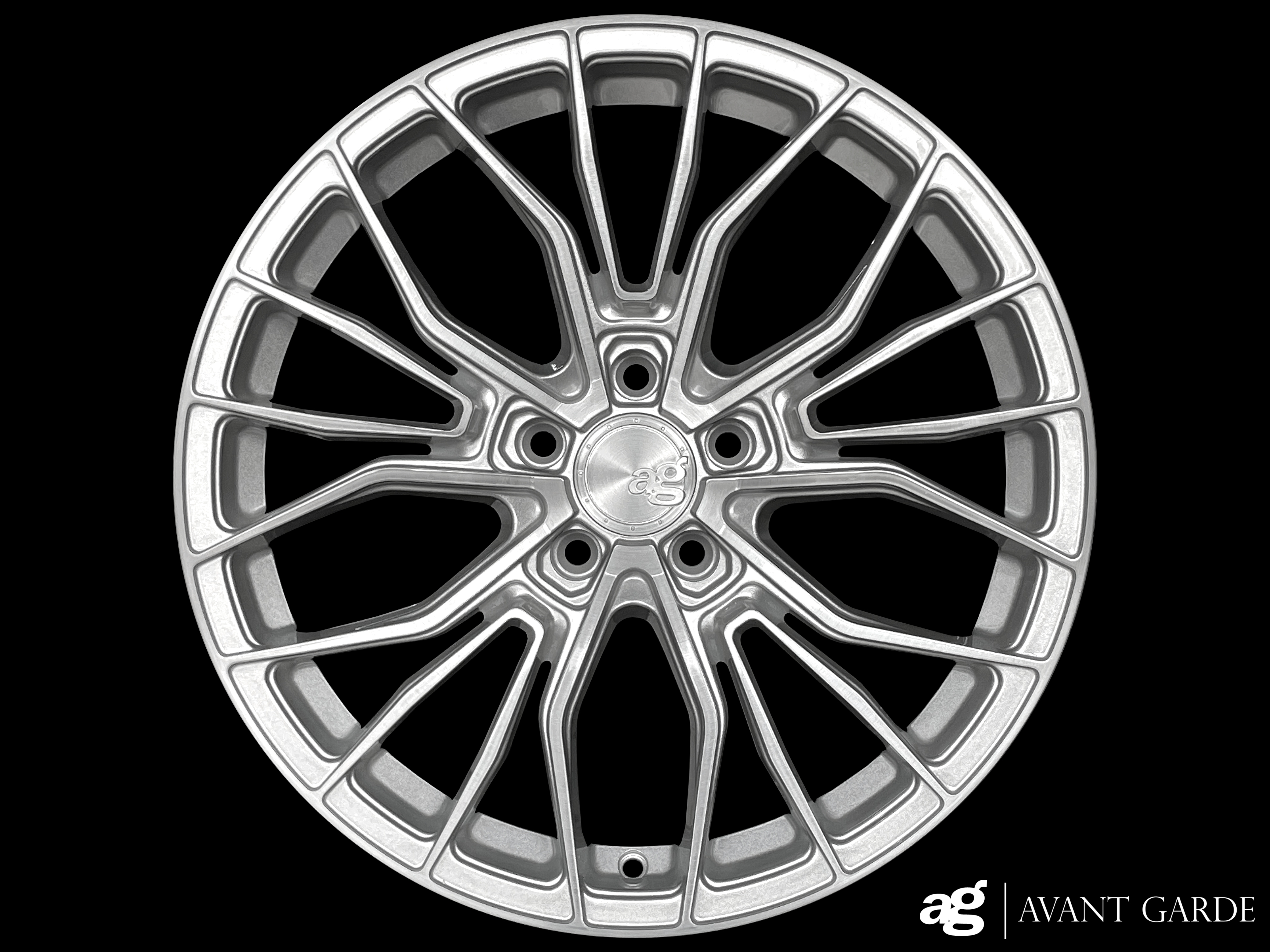 AG M570R #4