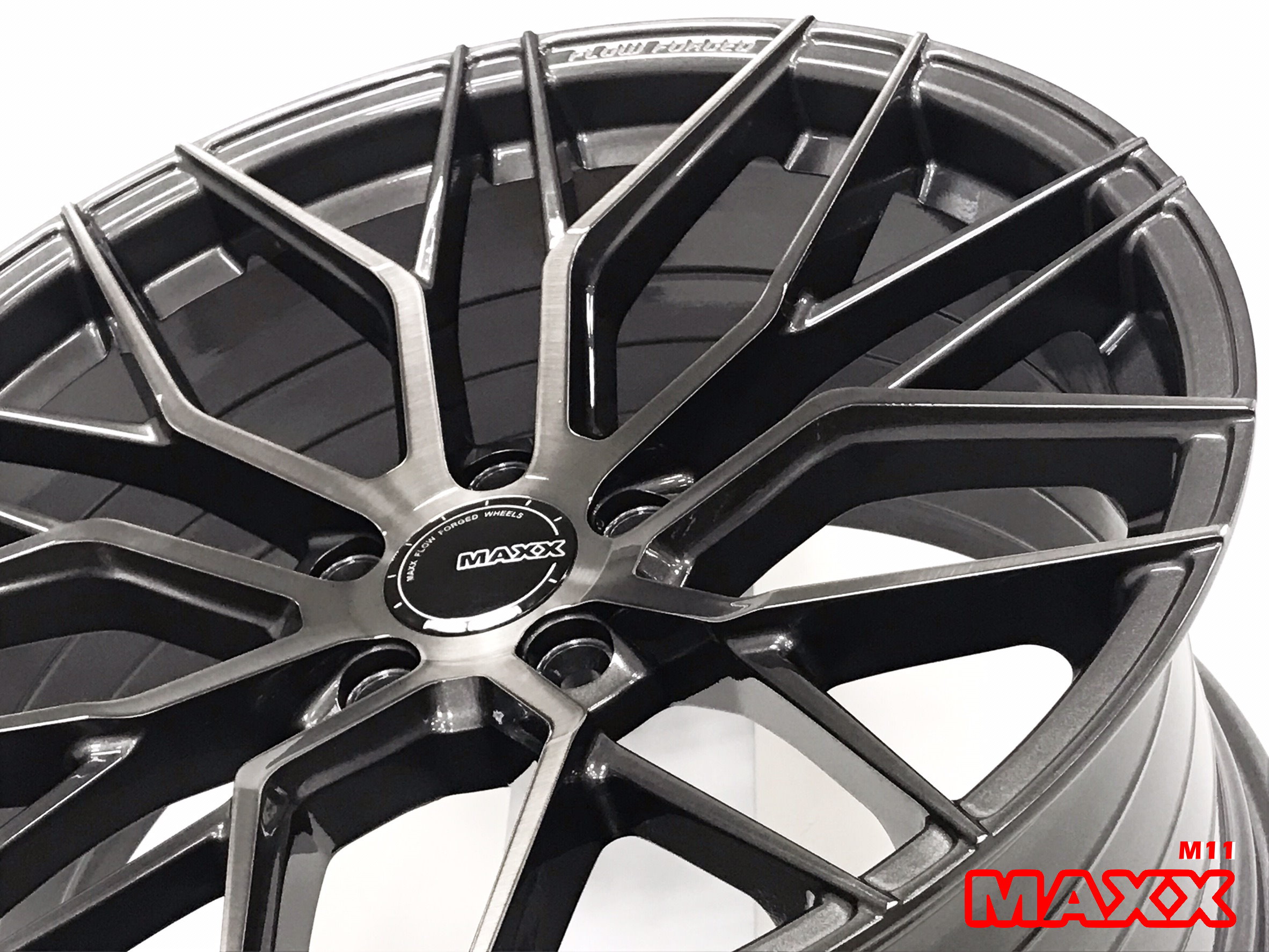 MAXX M11 #3