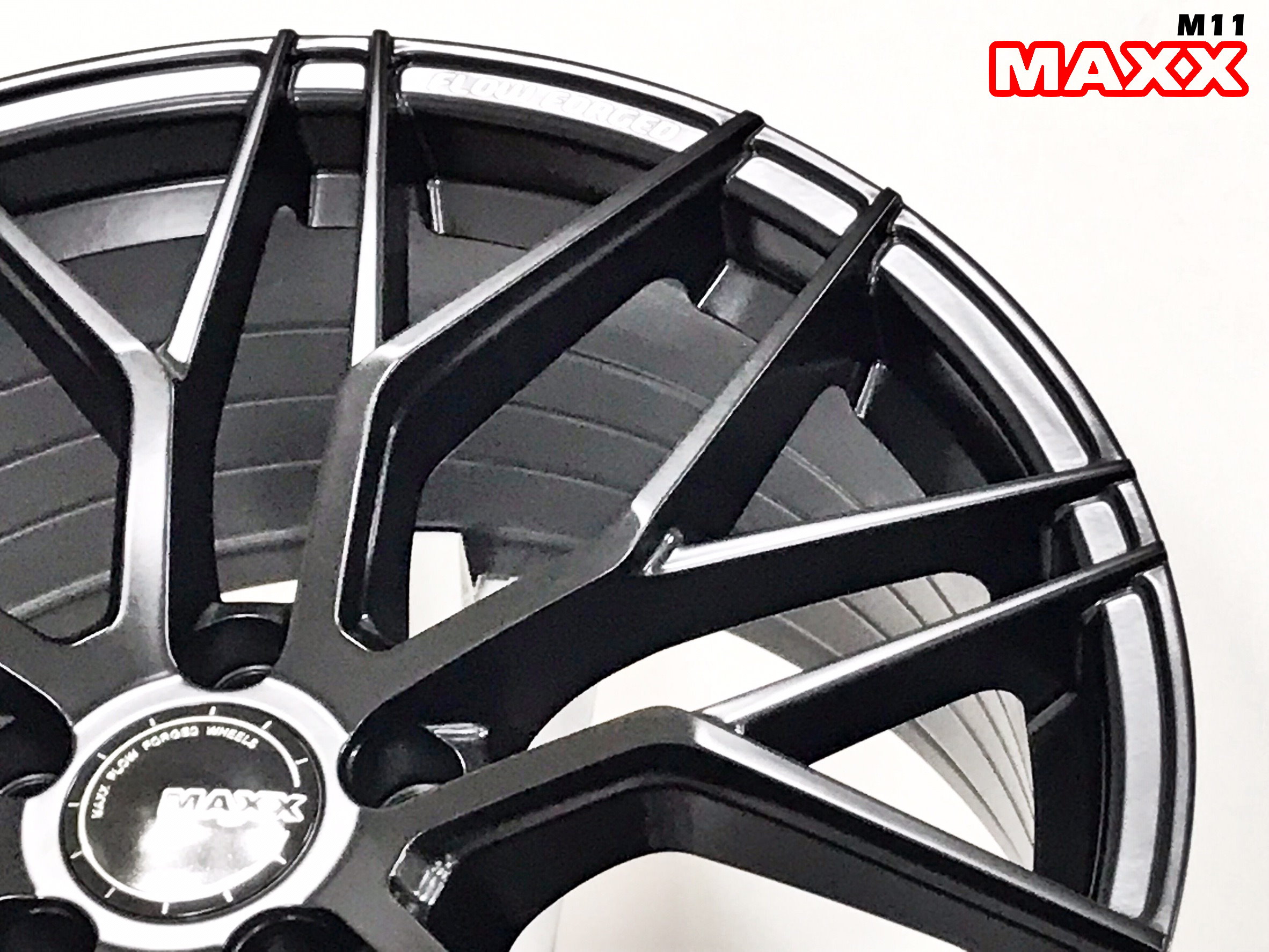 MAXX M11 #8